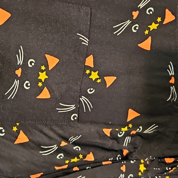 Torrid Cats Sleeveless Shirt - Picture 2 of 3